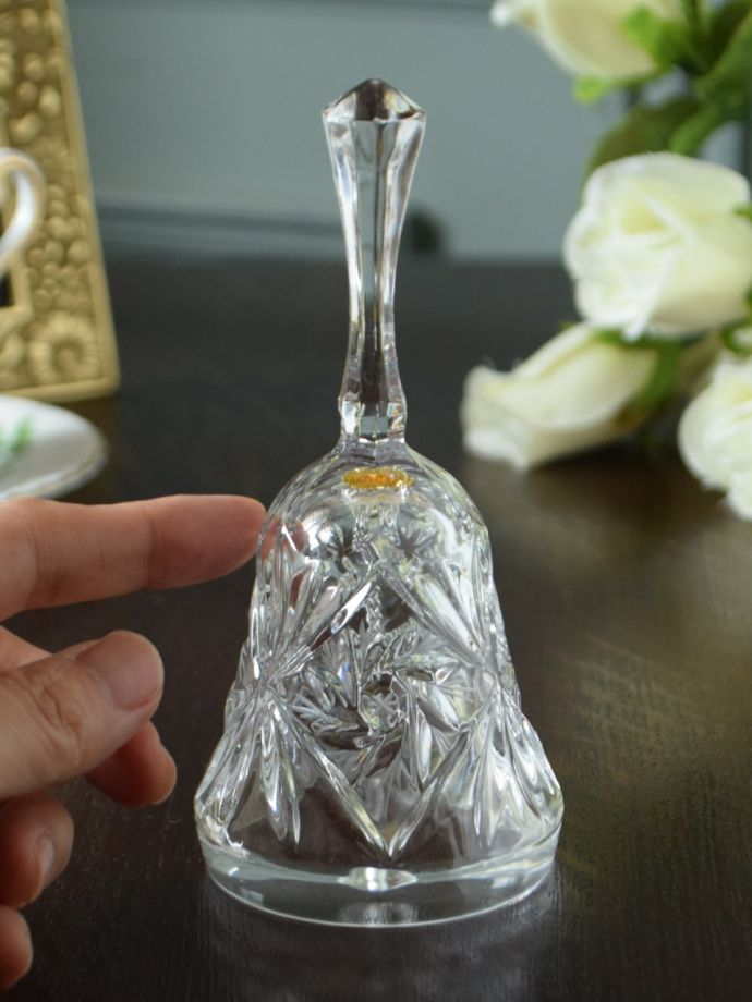 アンティークのおしゃれなガラス雑貨、プレスドグラスの小さなガラスの