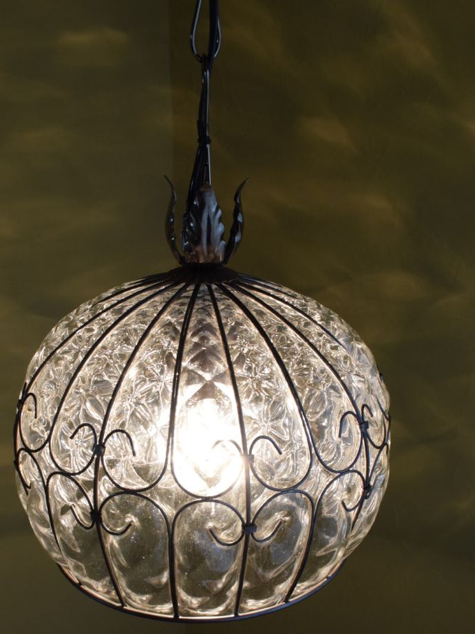 イタリアのおしゃれなペンダントランプ、ヴェネチアで作られた