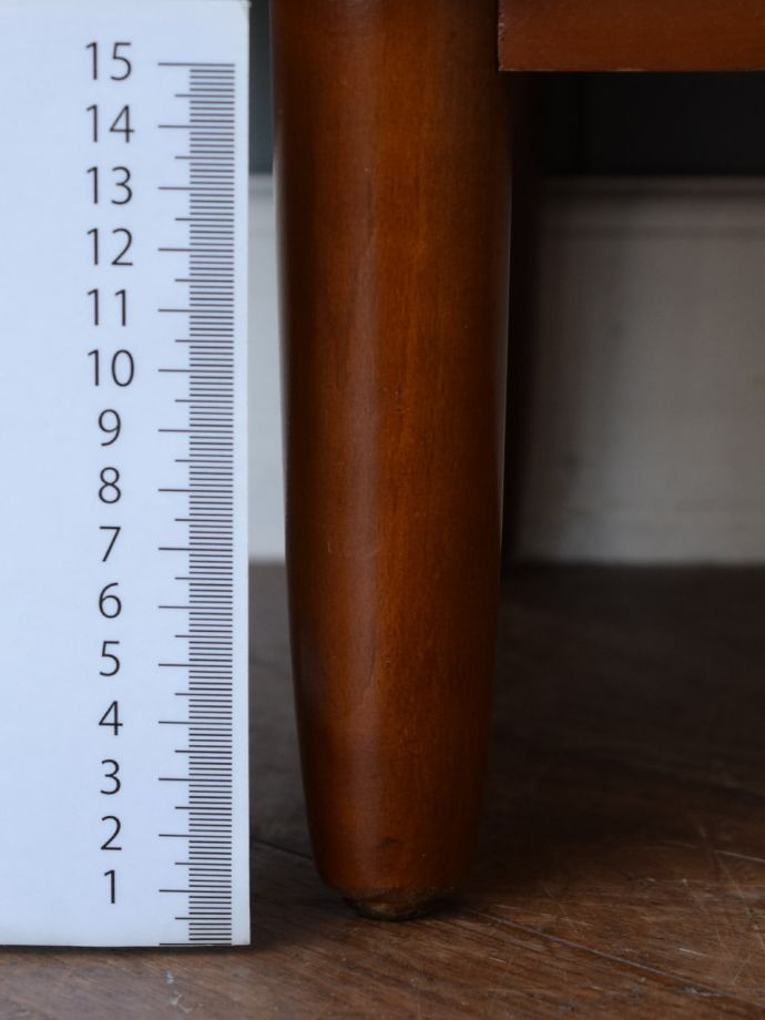 ミッドセンチュリースタイルのサイドボード、チーク材のおしゃれな