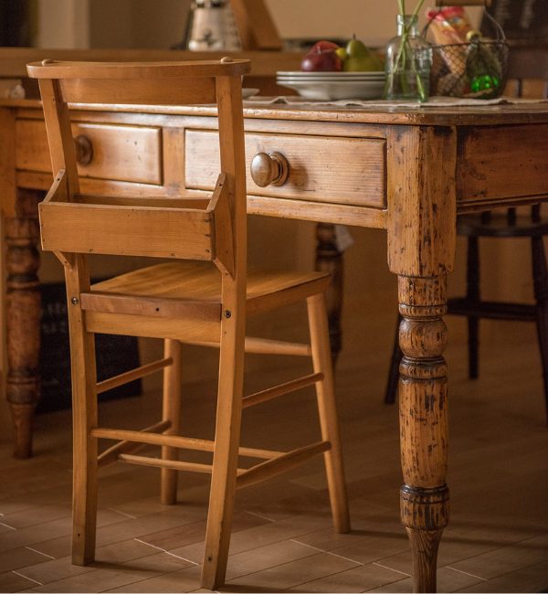 チャーチチェア・チャペルチェアとは？おしゃれな使い方・選び方【公式