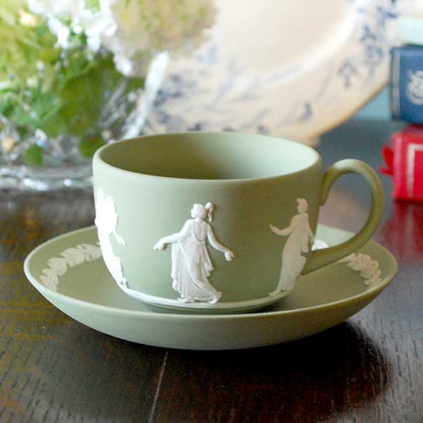 ウェッジウッドのアンティーク食器で叶える特別な時間【公式】Handle