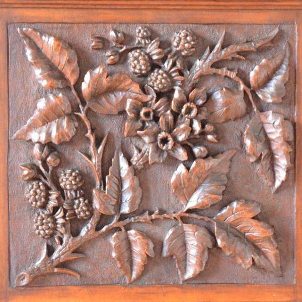 レリーフとは？職人が語る浮き彫りの魅力【公式】アンティークショップ