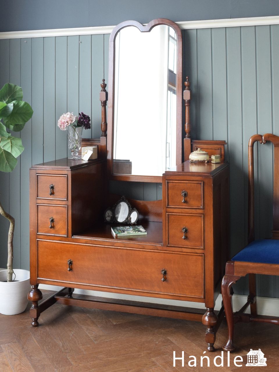 ミラー付きのアンティーク家具、英国デザインのドレッシングチェスト