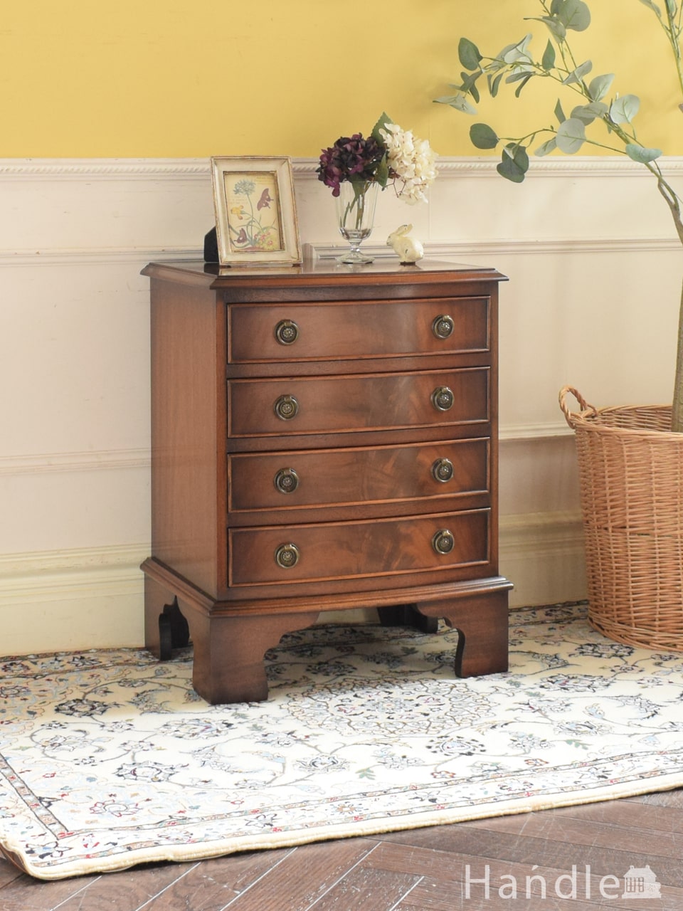 英国アンティークのマホガニー材のチェスト、4段引き出しのおしゃれな