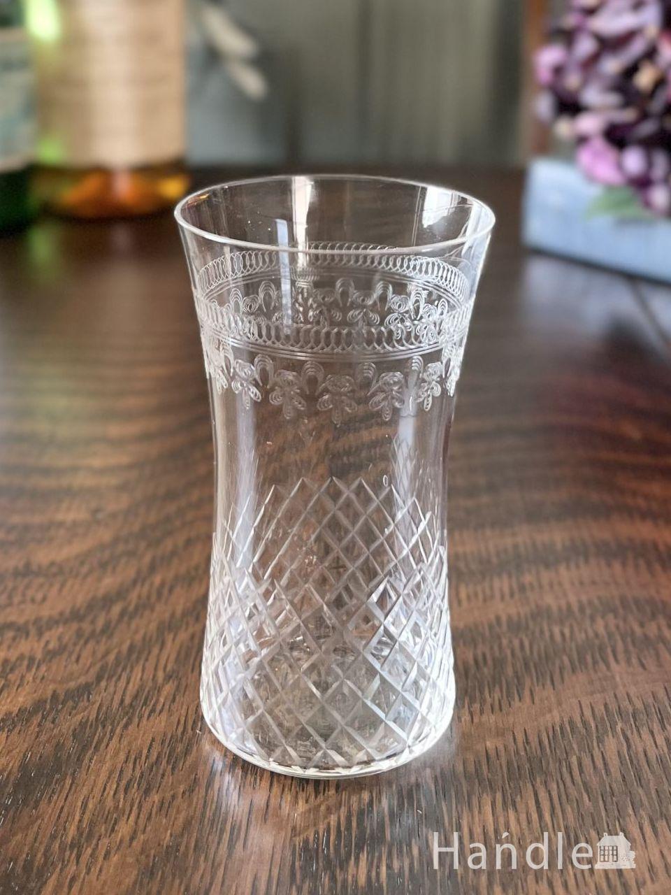 大人のための小さなアンティークグラス、お酒を楽しむリキュールグラス