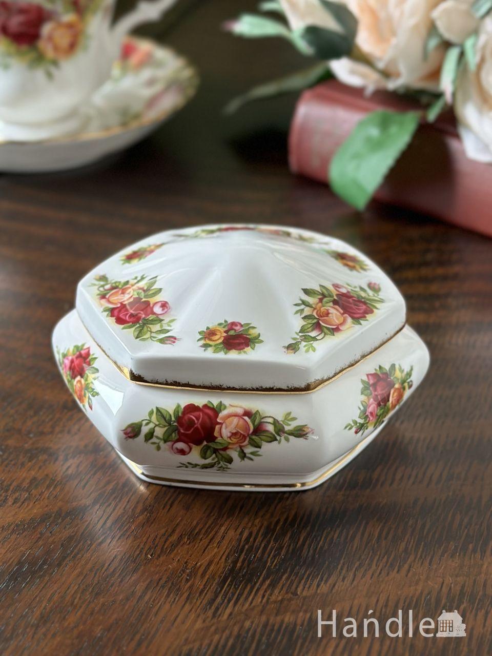 アンティークガラスのプレスドグラス、水玉模様のシュガーポット（砂糖