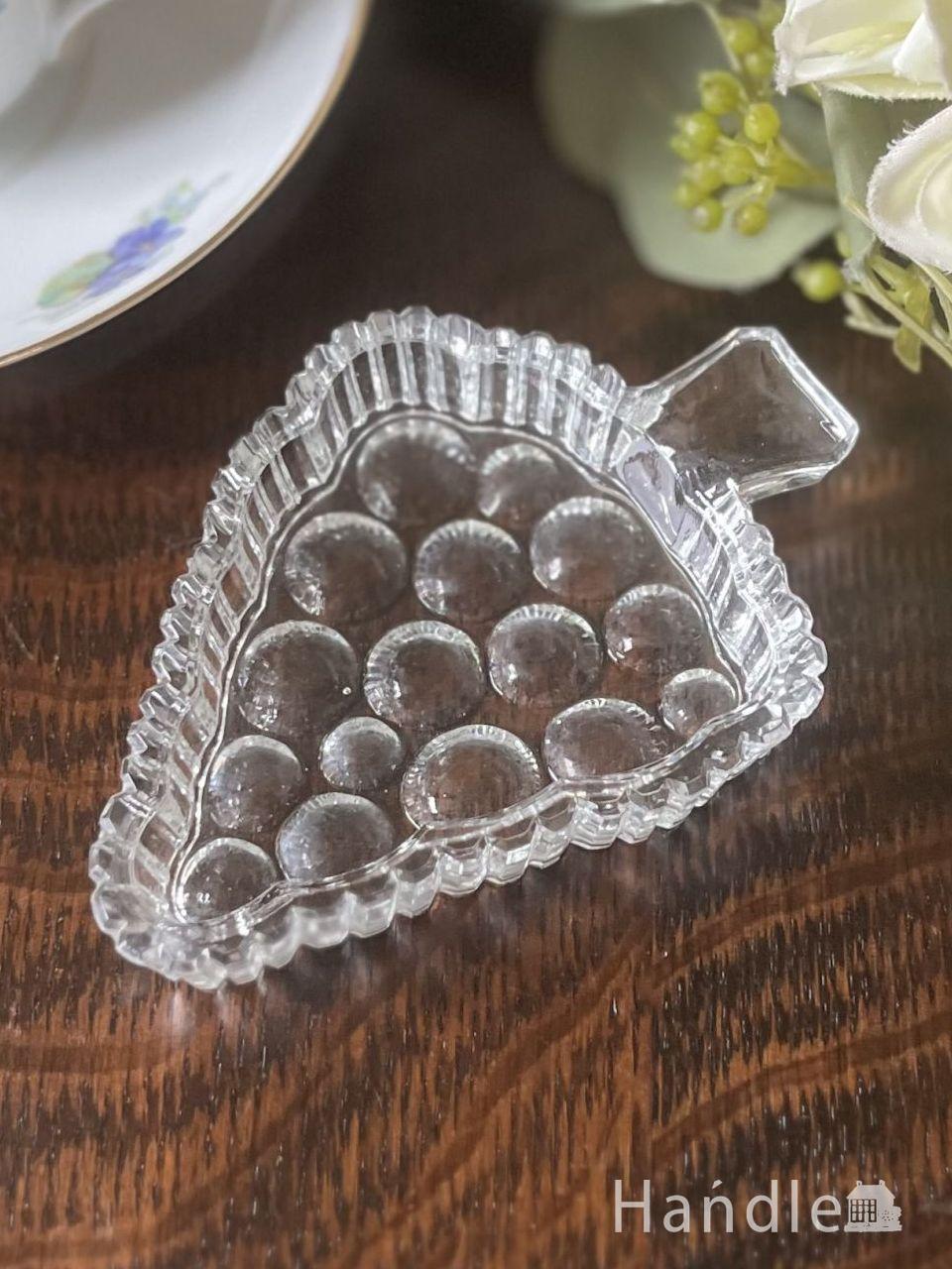 スージークーパーのおしゃれなアンティーク食器、グレンミストの