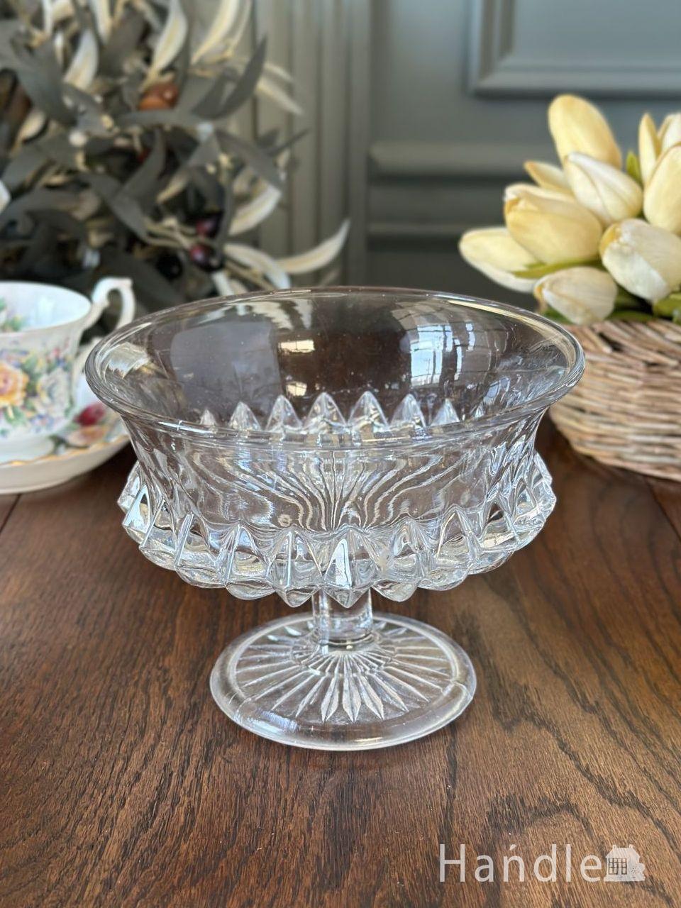 英国アンティークガラスのコンポート、プレスドグラスのおしゃれな器