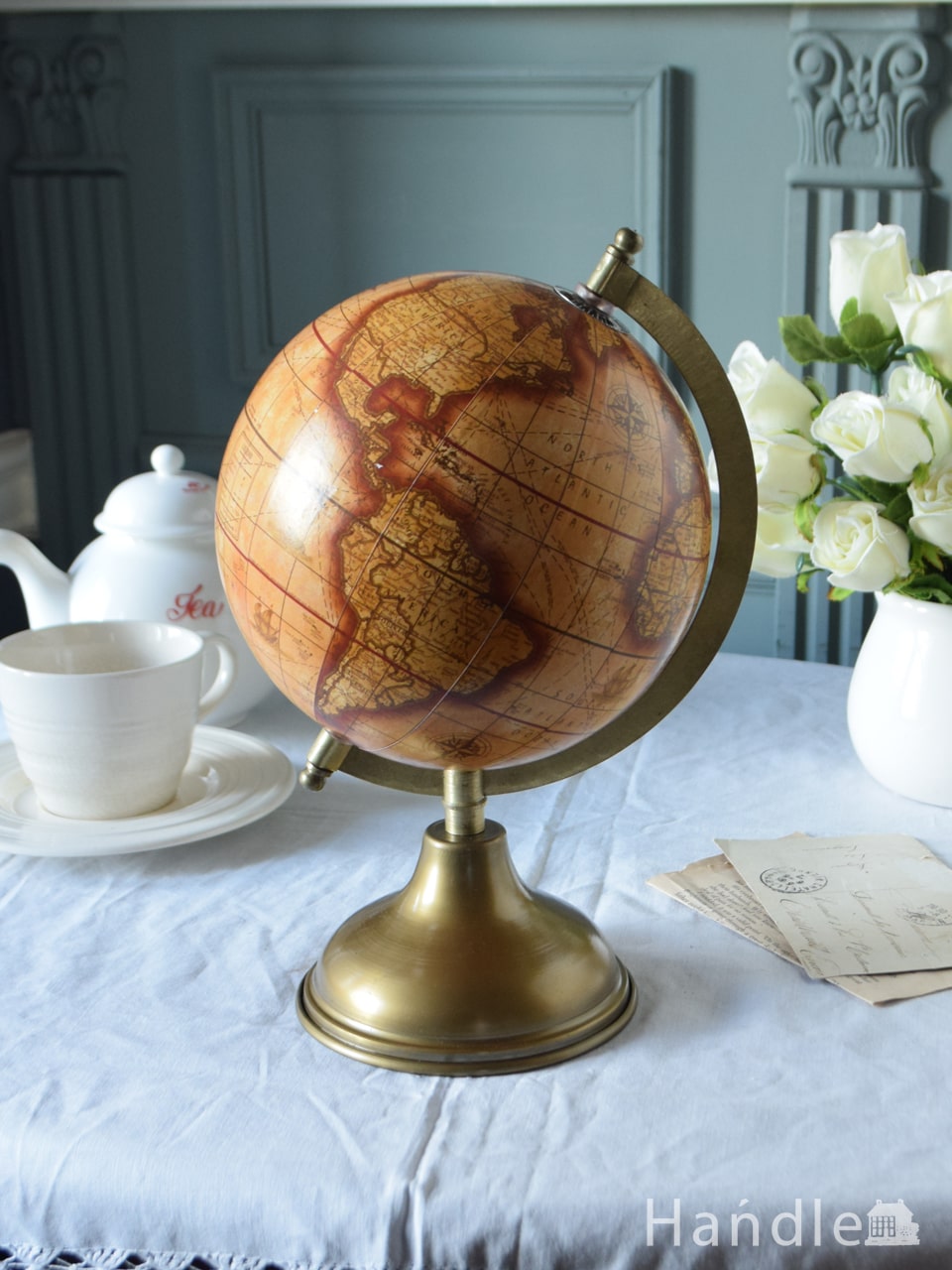 アンティーク調のディスプレイ雑貨、可愛いサイズのおしゃれな地球儀