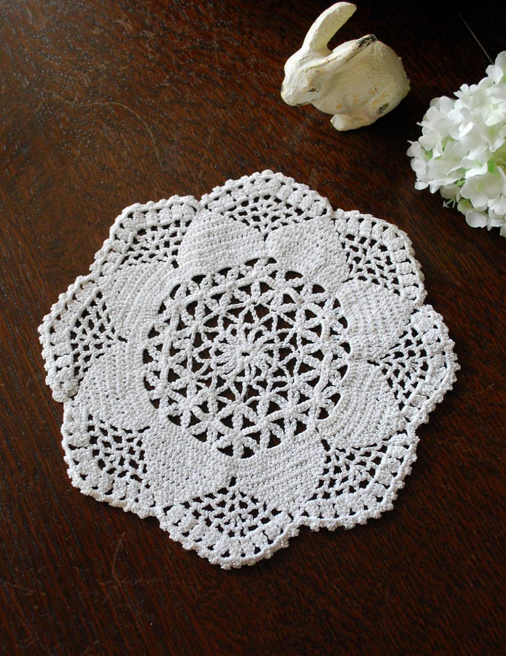 フランスで見つけたアンティーク雑貨、可愛いサイズのドイリーレース(m