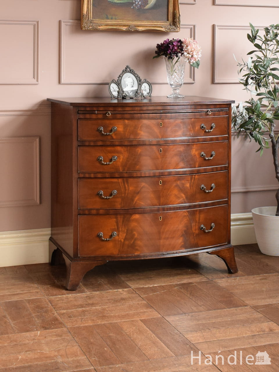 マホガニーが美しいアンティークのチェスト、イギリスの整理タンス
