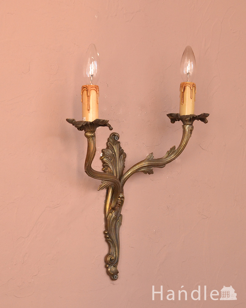 アンティーク風の2灯タイプの素敵なウォールランプ（E17シャンデリア