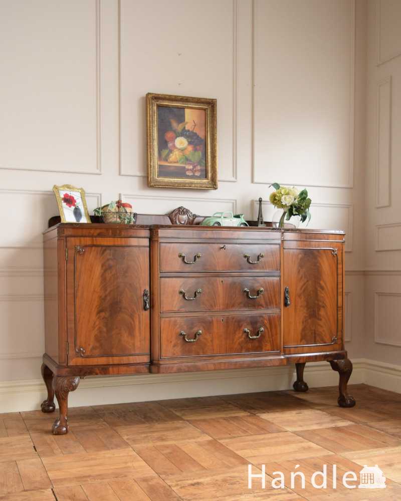 マホガニー材の美しい木目にうっとり・・・英国アンティークのサイド