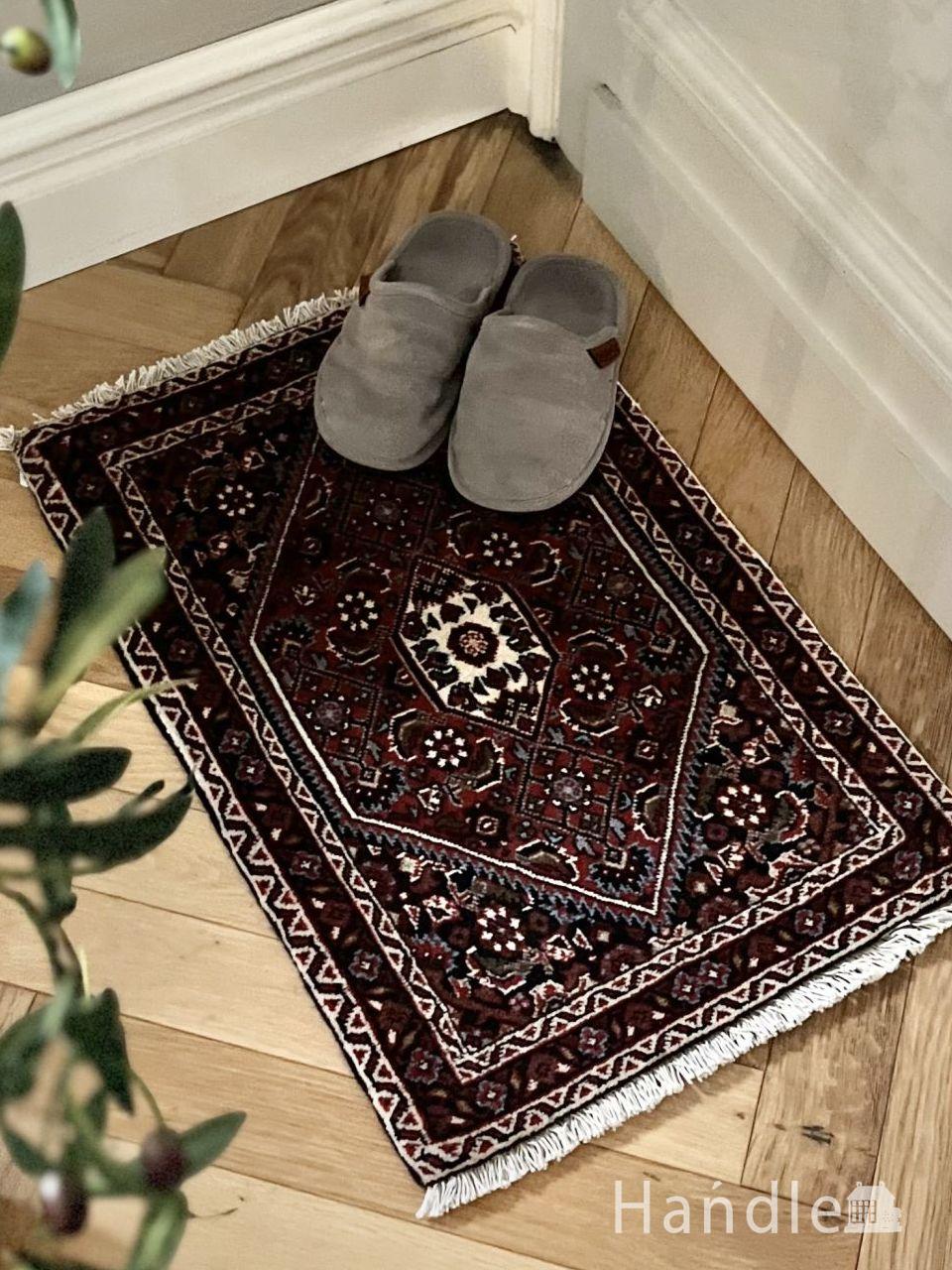 玄関マットサイズの手結びの絨毯、ザンジャーンのおしゃれなペルシャ