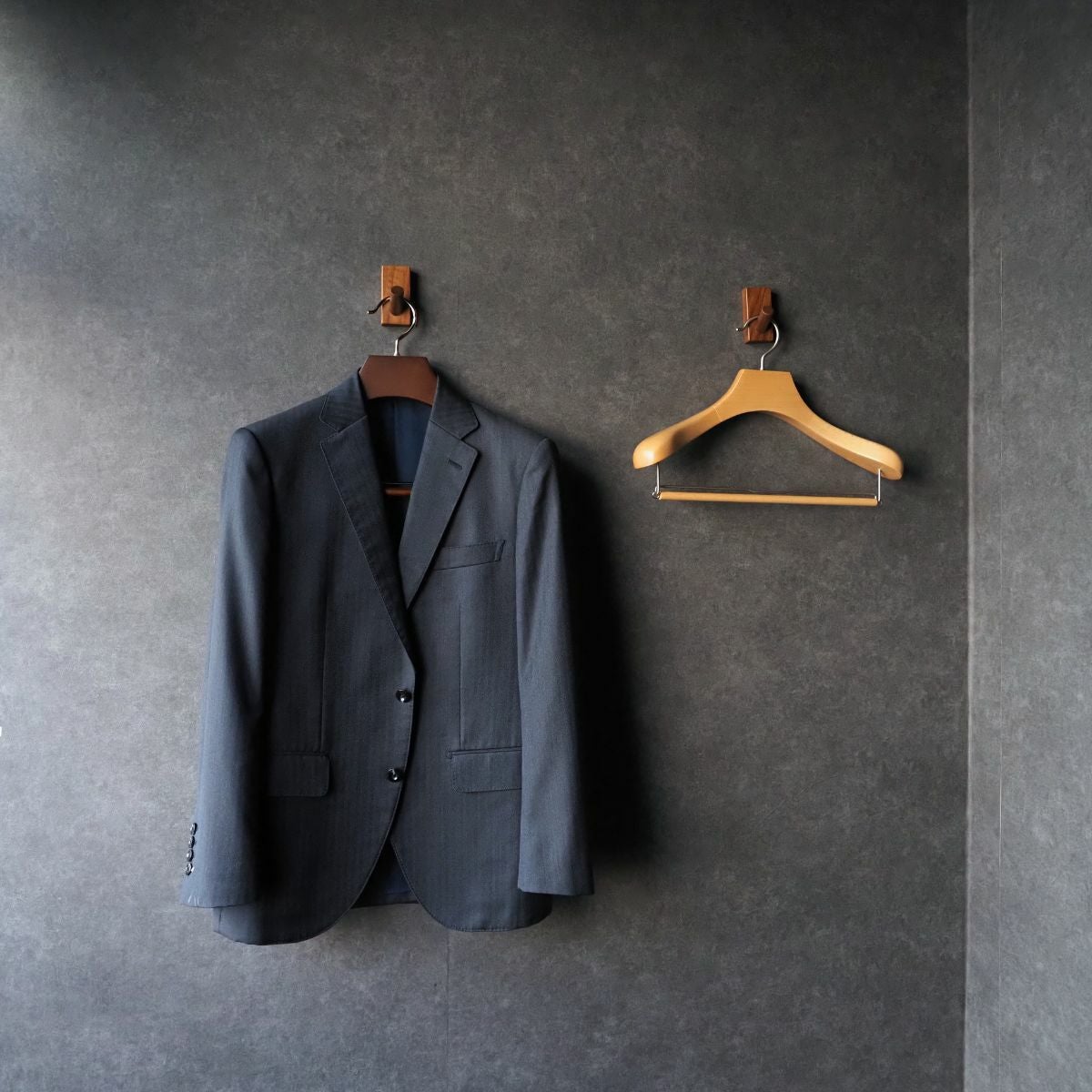 ロイヤルハンガー スライドバー ブラウン 40/43cm | ハンガー通販専門