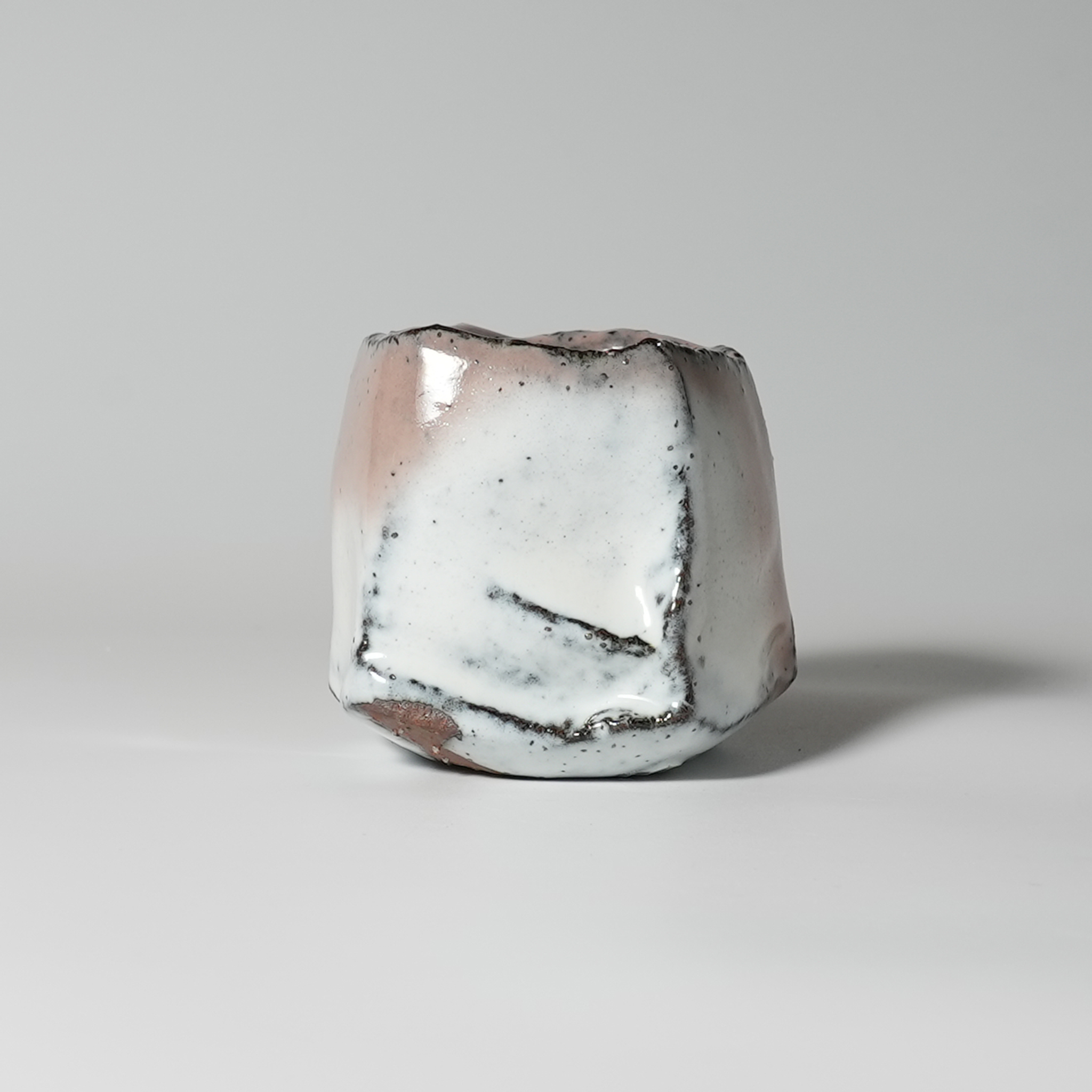 刳貫ぐい呑 兼田昌尚 | 萩焼屋Hagiyakiya ネットショップ