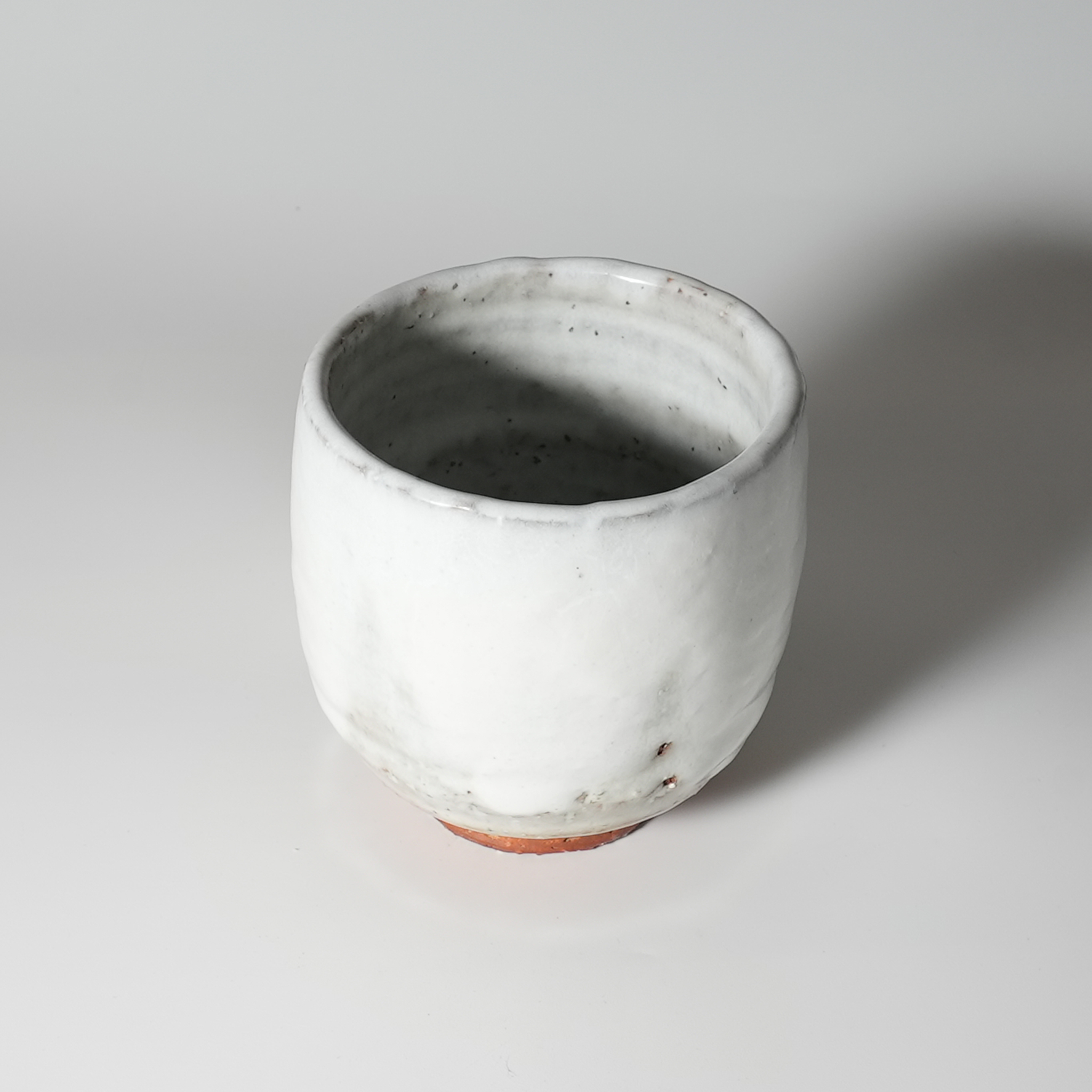 湯呑 木箱入 岡田裕 県指定無形文化財 萩焼 | 萩焼屋Hagiyakiya ネット