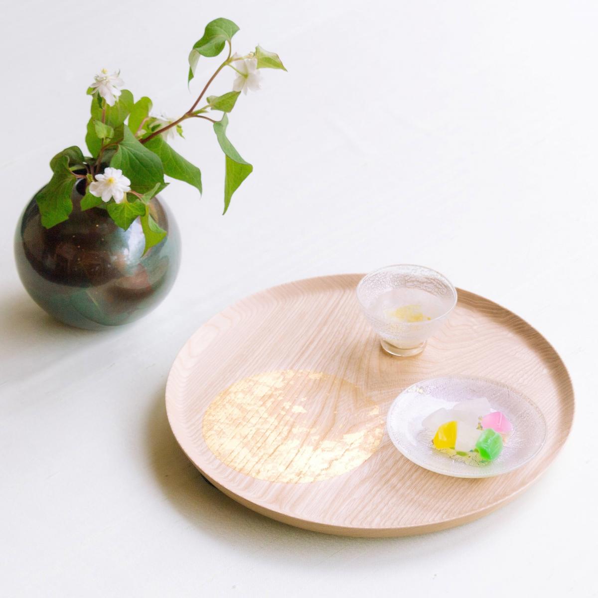 箔一 hakuichi 金箔 金沢箔 金沢 工芸品 【6/30再入荷】おぼろ月トレー(漆)