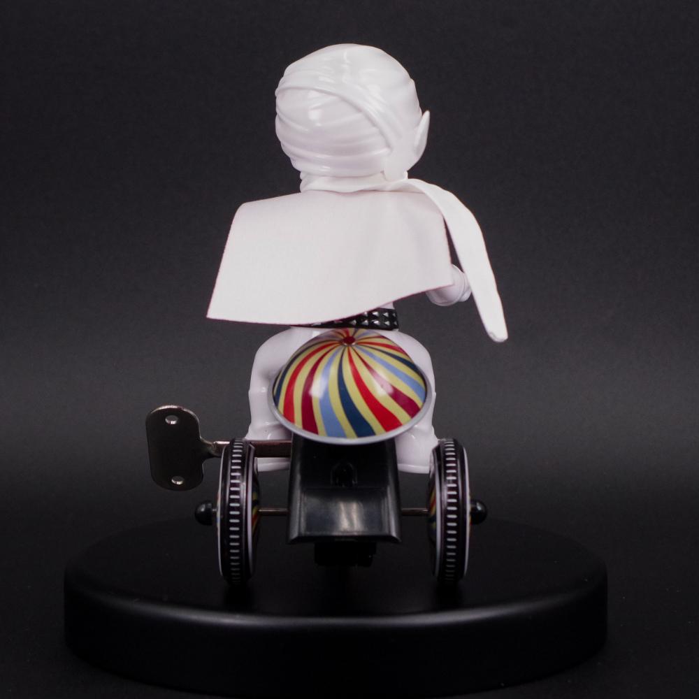 9月6日(土)11時より販売開始】【Kaiju One】月光仮面三輪車が登場