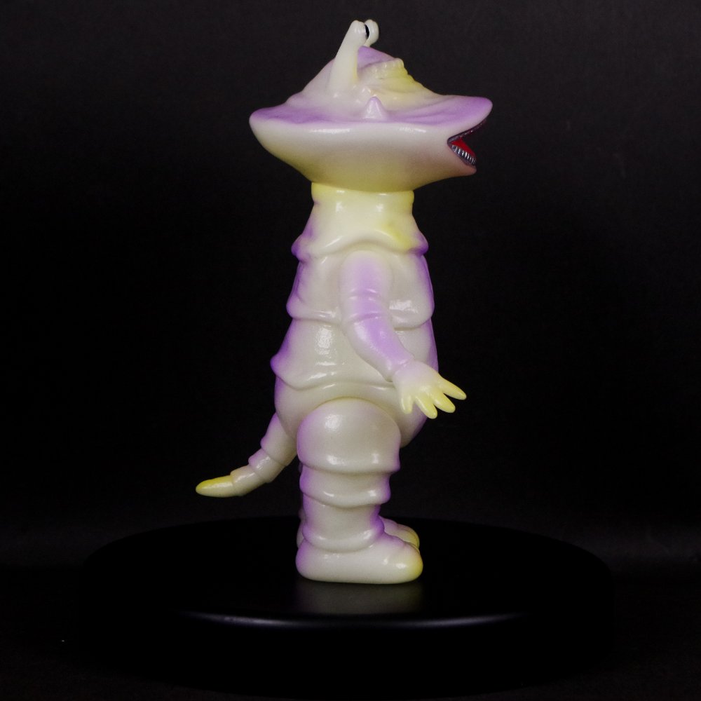 2月8日(土)より販売開始】【ブルマァク】リトルカネゴン(蓄光パープル