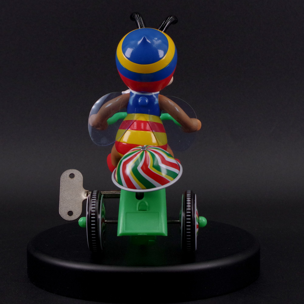 11月16日(日)11時より販売開始】【Kaiju One】みなしごハッチ三輪車が