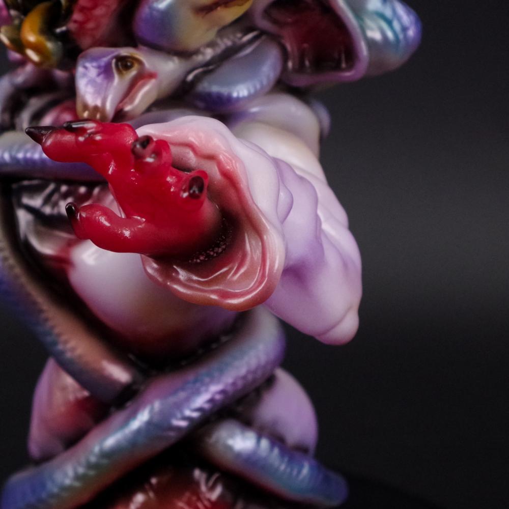 11月27日(木)18時より抽選開始】【かっこわらい雑貨店】メデューサ が