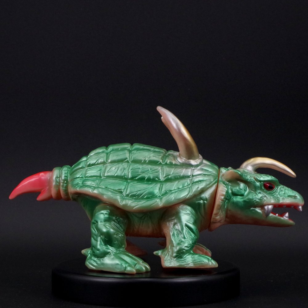 12月24日(水)11時より受注受付開始】【ブルマァク】キングストロン