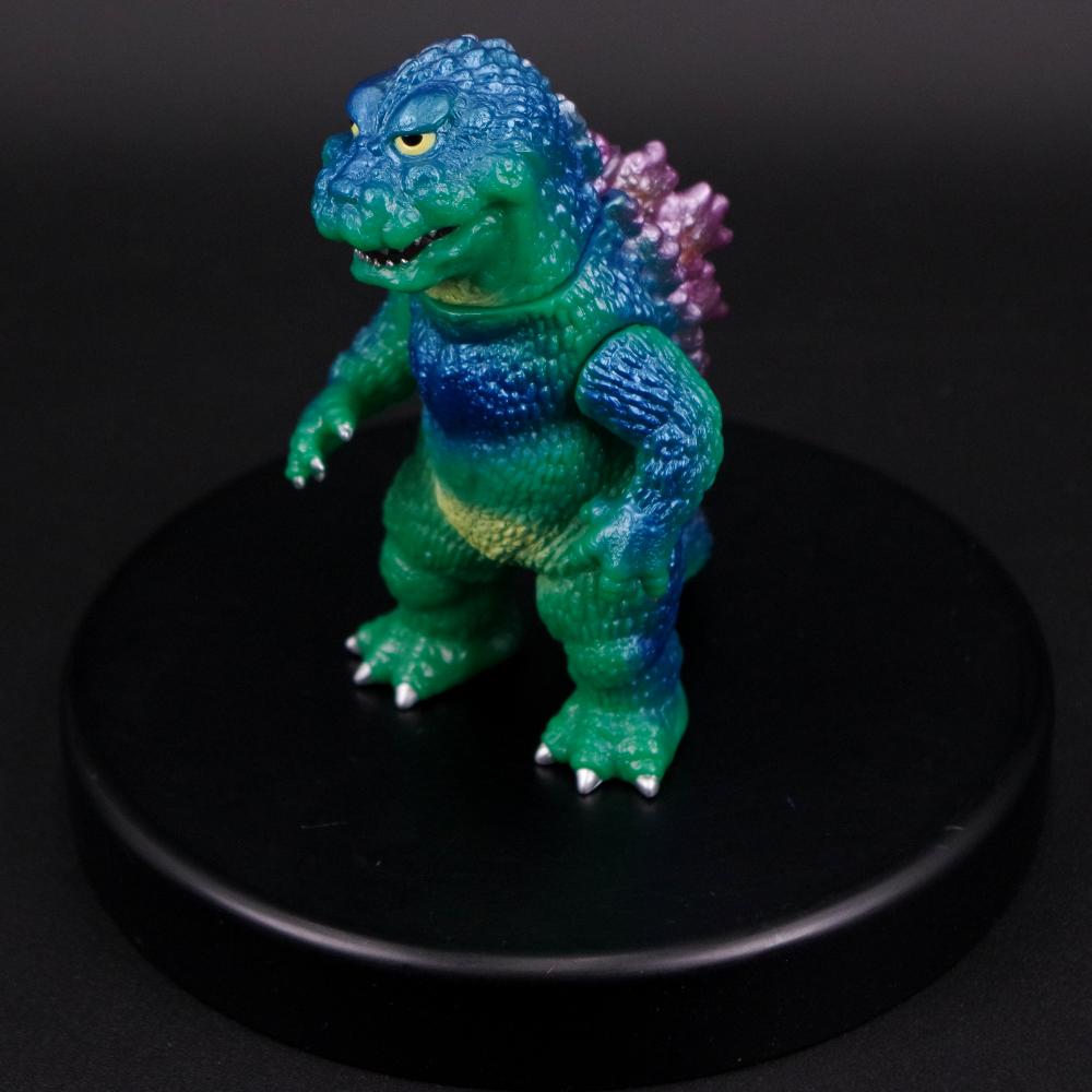 2月8日(日)11時より販売開始】【MAXTOY】ゴジラ(1964)＋モスラ幼虫