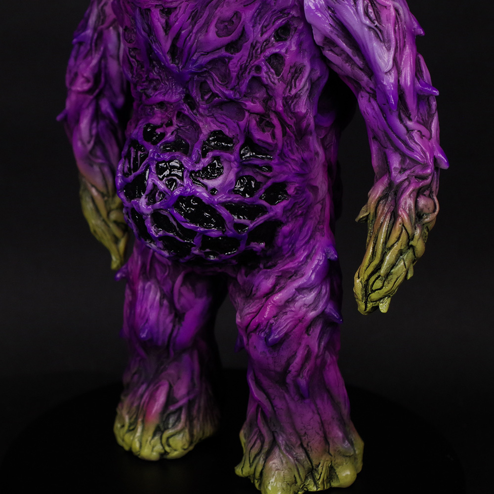 ☆抽選終了☆暗黒エンターテイメントの新ソフビ「植物怪獣 乙式・菖蒲