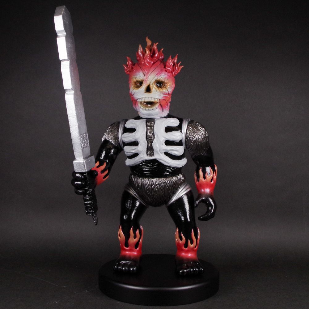 墓場の生誕祭 抽選ソフビ情報】墓場の画廊の番人「墓場の墓守」が6周年