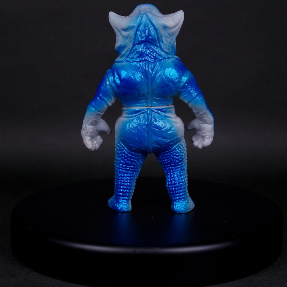 4月1日(土)11時より販売開始】【MAXTOY】メフィラス星人(レトロカラー