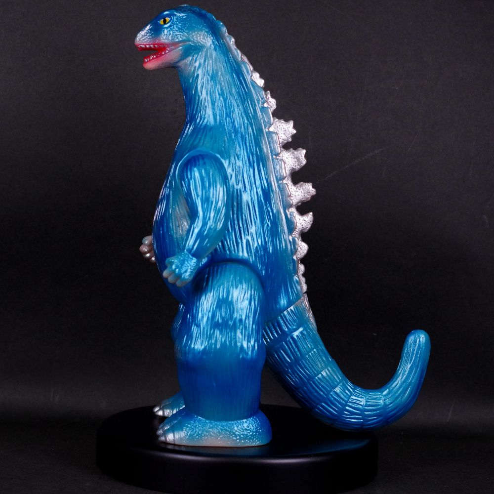 11月17日(金)より受注受付開始】【ブルマァク】ゴジラ プラモ版(ハワイ