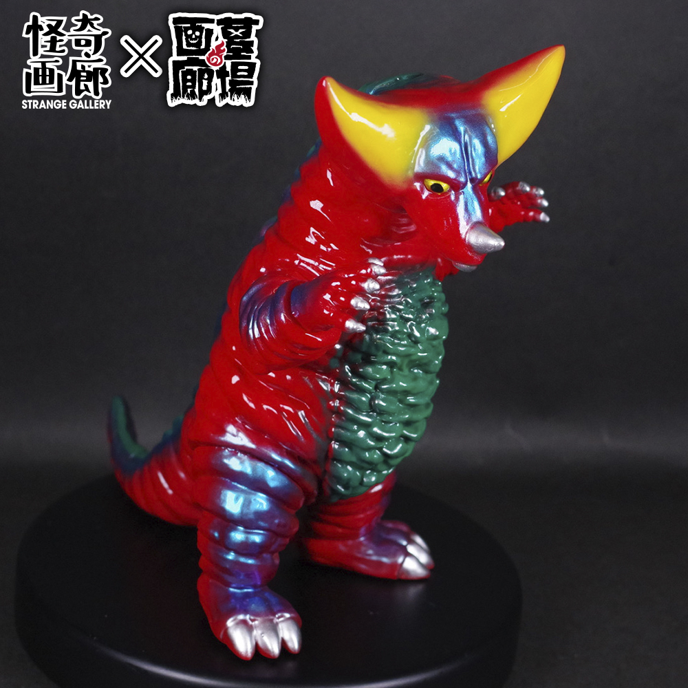 11月25日(土)より《TSUBURAYA CONVENTION 2023》で販売開始】【STRANGE