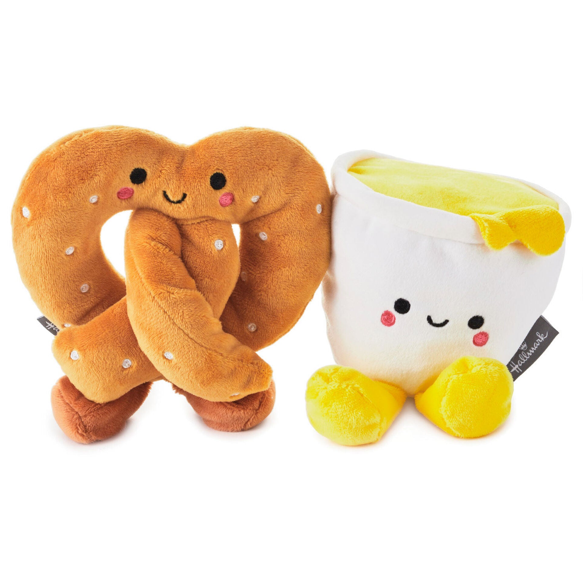 Better Together Pretzel and Cheese Dip Magnetic Plush｜日本ホール