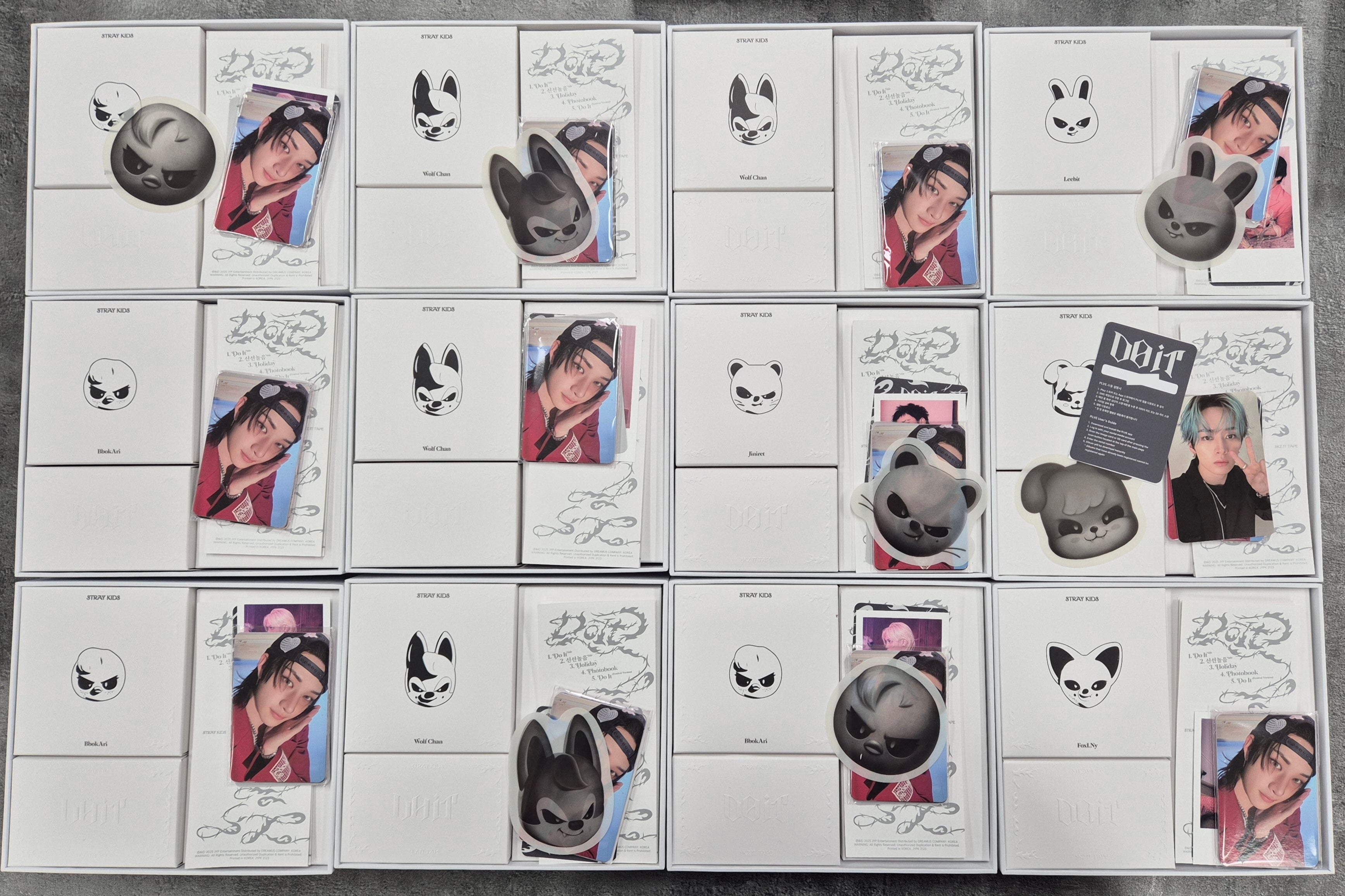 Stray Kids - HALLYUSUPERSTORE