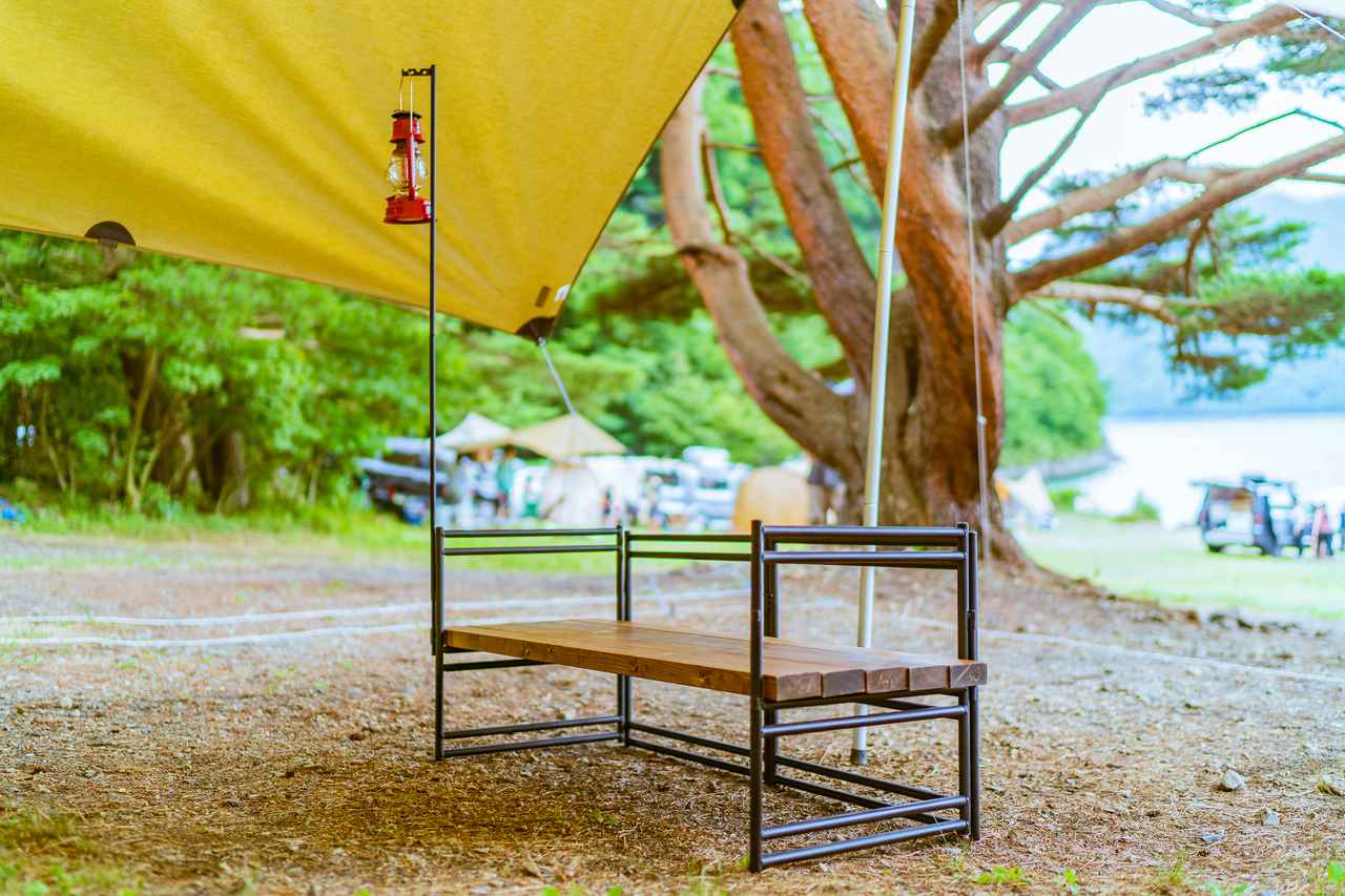 アウトドアでも家でも使えるこだわりソファを！DOD『テキーラソファ