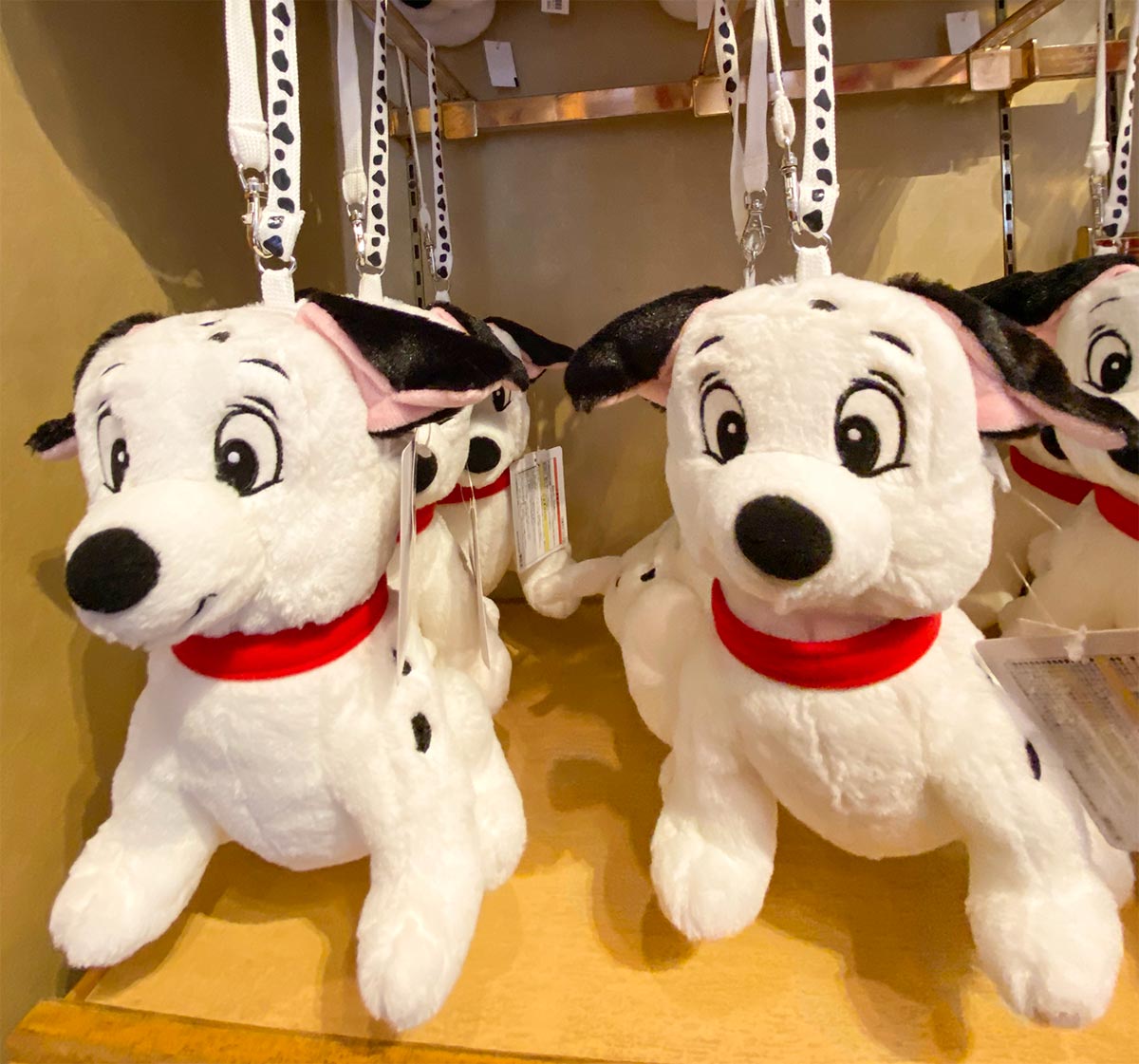 ダルメシアンが大ブーム！TDRの「101匹わんちゃん」グッズ