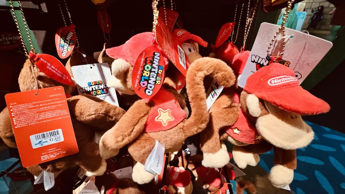 USJドンキーコングカントリーグッズ：ぬいぐるみ、キーチェーン
