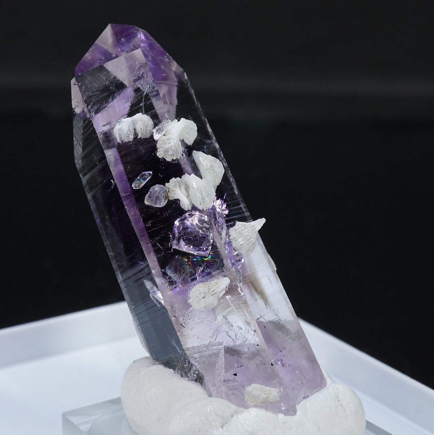 高品質》ナミビア・ブランドバーグ産 アメシスト(プレナイト付き