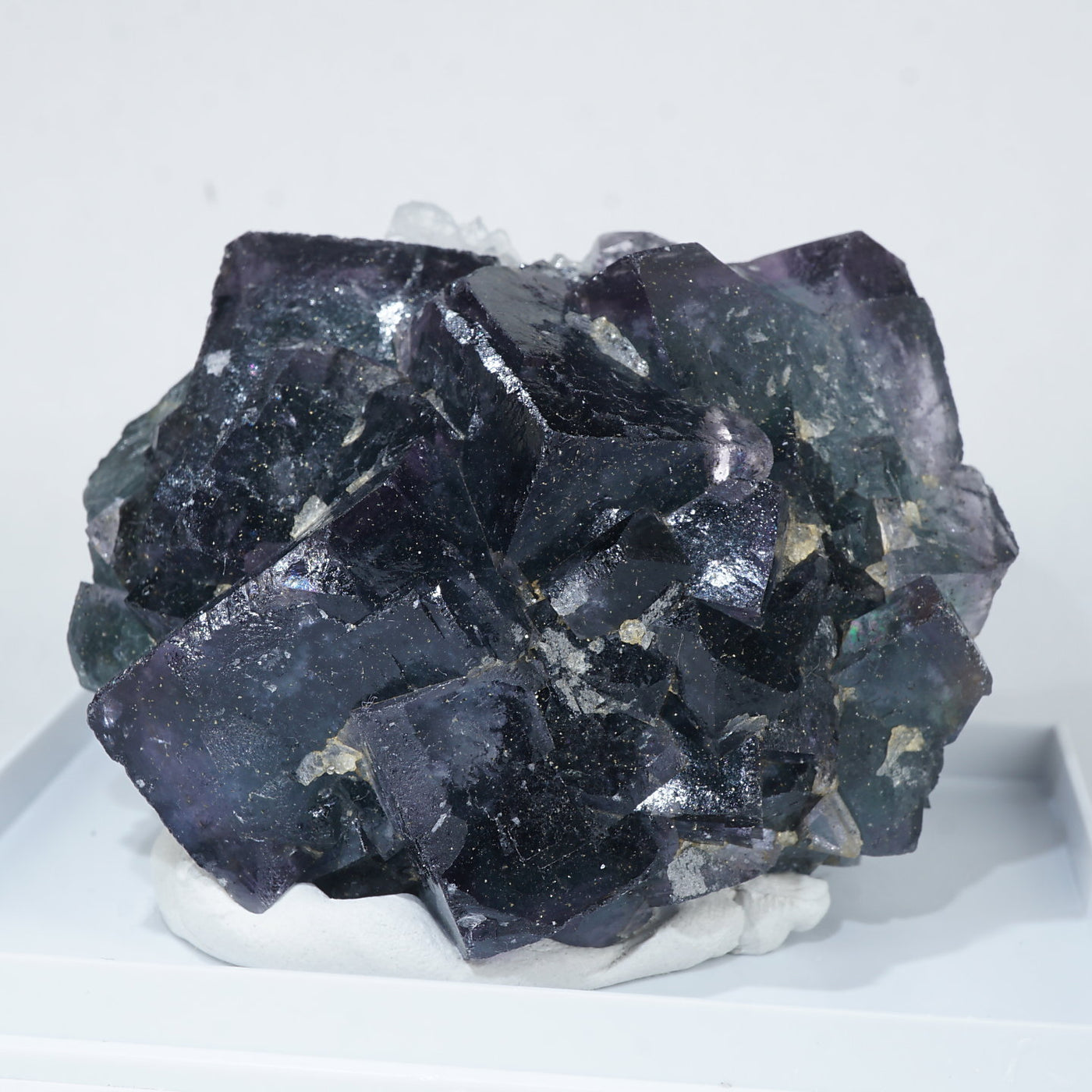 New Found》ナイジェリア Akwana産 フローライト・水晶 – 天然石