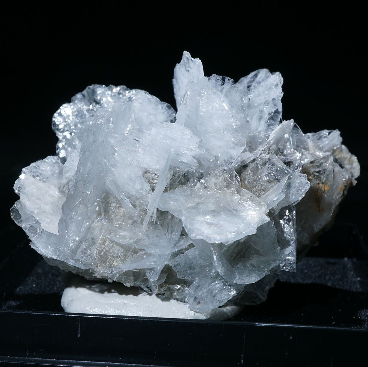 蛍光》ルーマニア産 バライト(重晶石) – 天然石ハッピーギフト