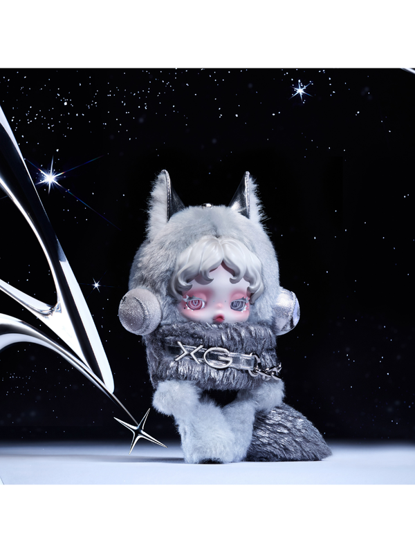 POP MART Silver Plush Doll Pendant – SKULLPANDA x XG Japan