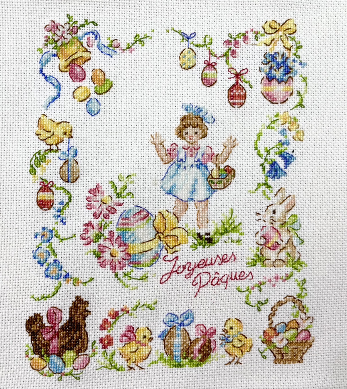 ヴェロニク・アンジャンジェさんの魅力を探る！クロスステッチ愛好家