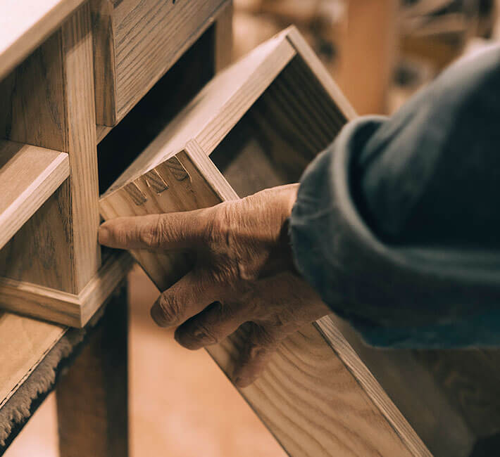 葉山家具 | 自然と暮らしを、つなぐ家具。