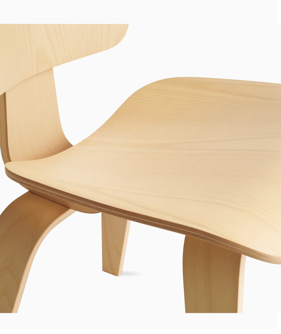 イームズプライウッドダイニングチェア - ウッドレッグ | ハーマン