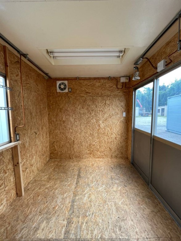 H16 埼玉発 三協フロンテア 2.2坪 CT-32 エアコン付き 鍵交換済み 検