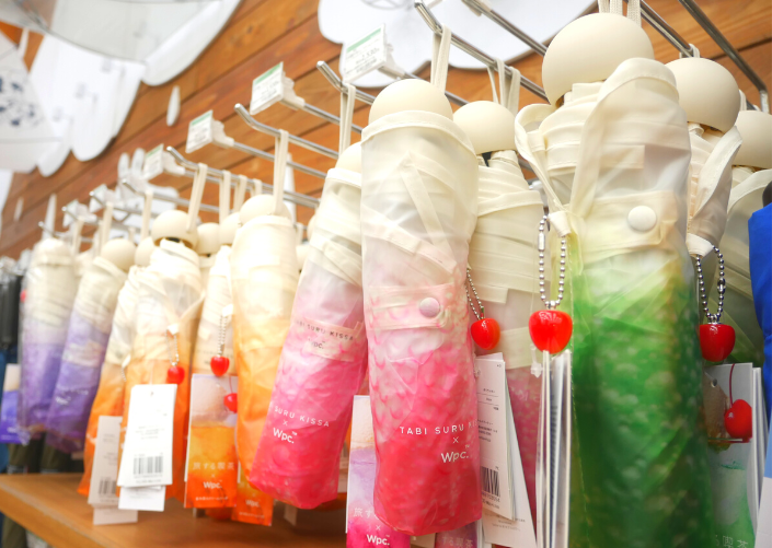 こんなものまで推し活に！？ハンズで見つかるカラフルアイテム