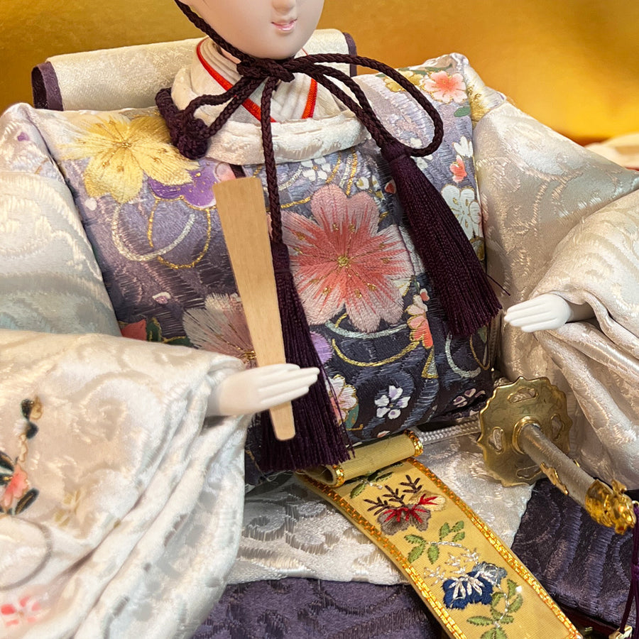 最高級に綺麗なお衣装で良いお顔 ガラスケース入り飾り雛人形【 慶春雛