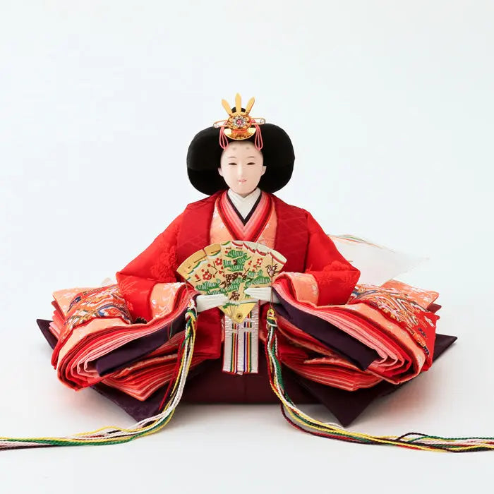 滅多に見ない 貴重な天然素材の三段飾り 五人飾りの雛人形【美結花雛