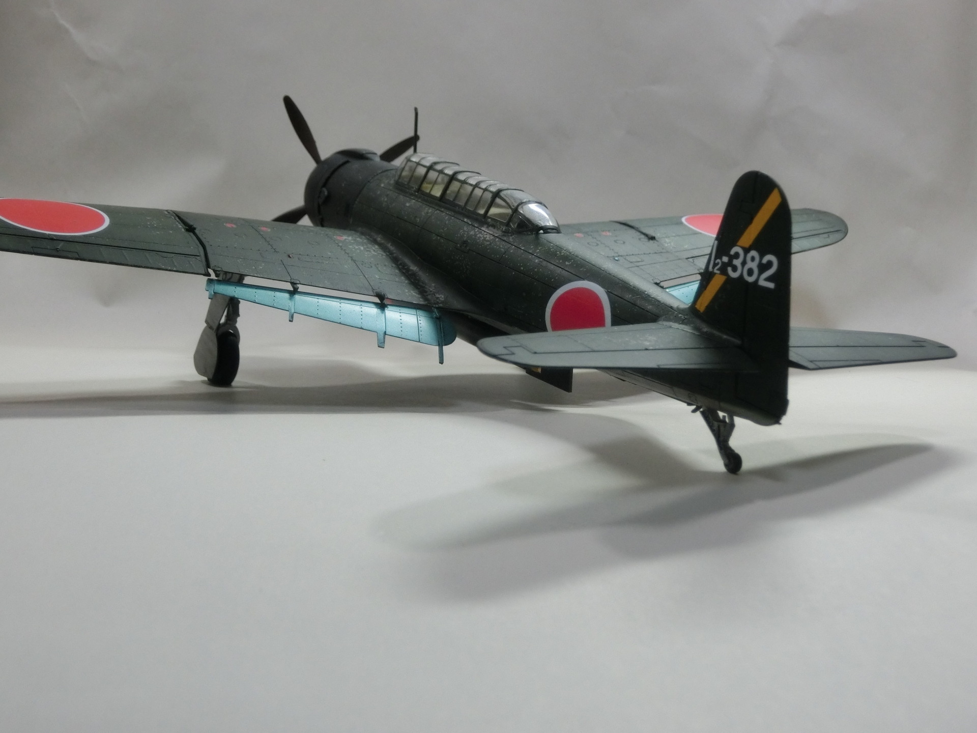 ハセガワ1/48 艦上攻撃機「天山12型」 制作記 14: 日の丸航空隊の模型日記